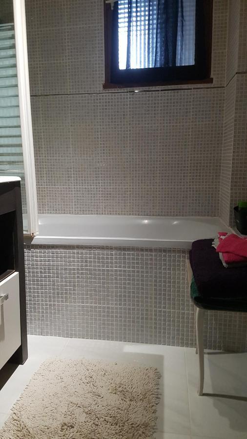 Appartement F3 Besançon Exteriör bild
